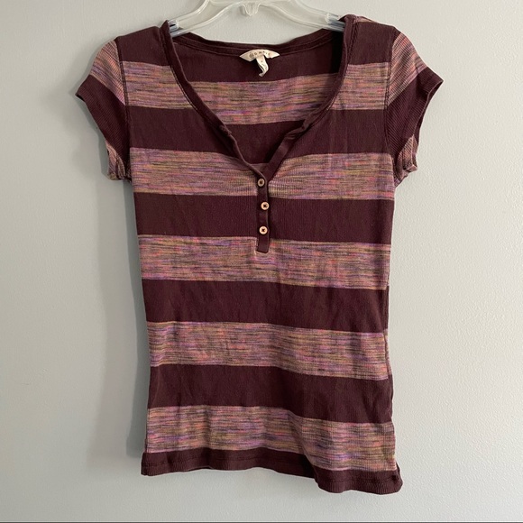 Striped Short-sleeve Tee w/ Button Neckline M - Picture 2 of 4